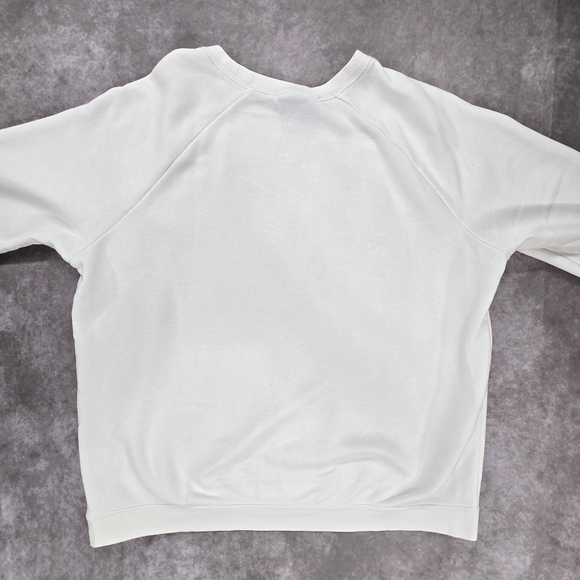 Nike Sportswear Essential Fleece Pullover Sweatshirt - Picture 8 of 13